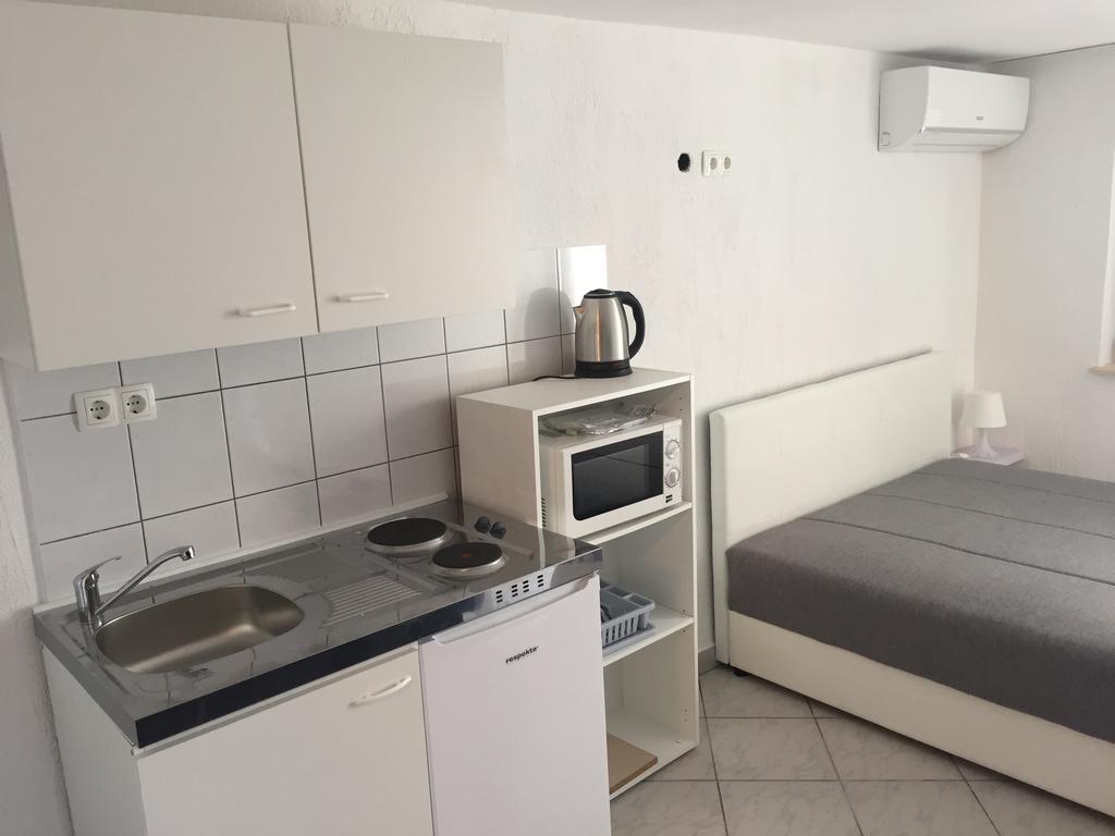 Apartments Meeresblick 크리크베니카 외부 사진